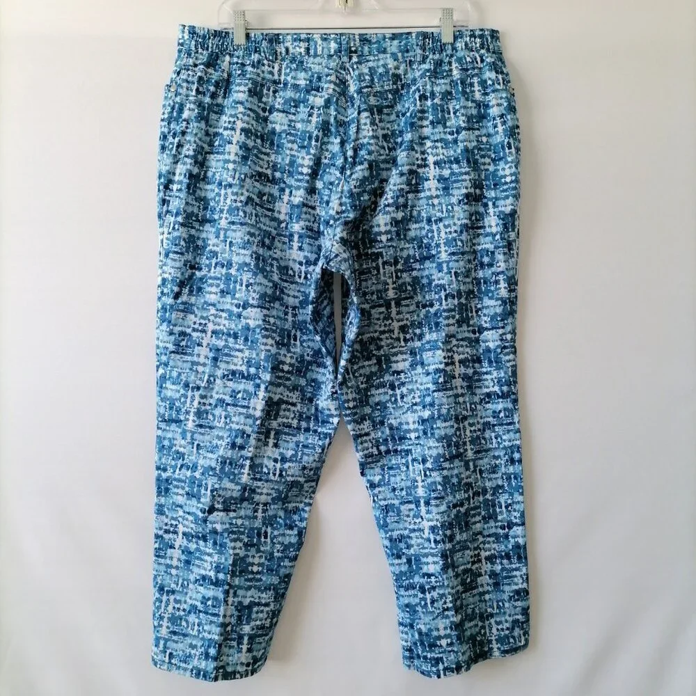 NWT Ruby Rd. Womens Blue High Rise Abstract Print Lightweight Capri Jeans Sz 16